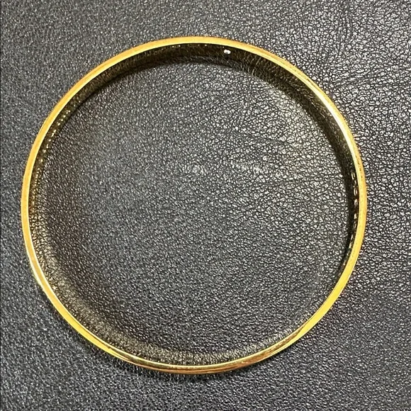 Kate Spade New York Heart Of Gold Bangle Bracelet - Picture 9 of 9
